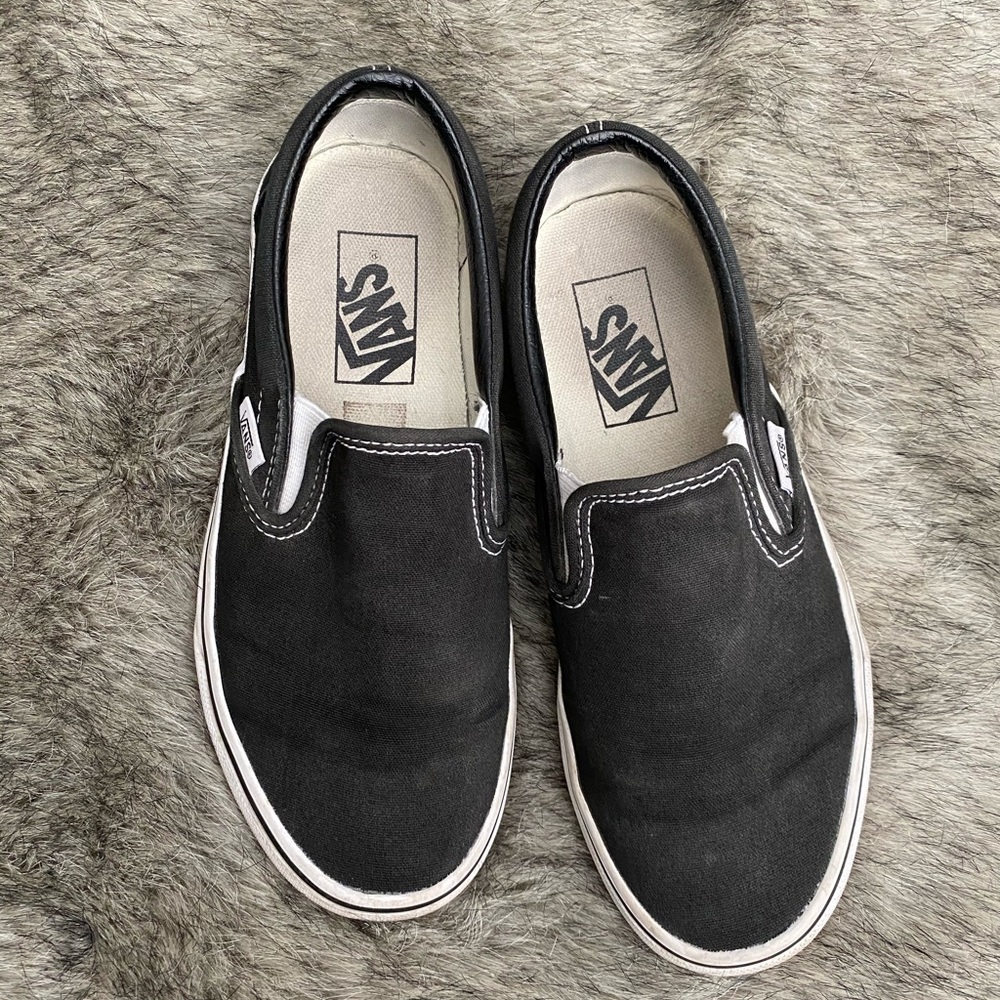 Black vans shoes